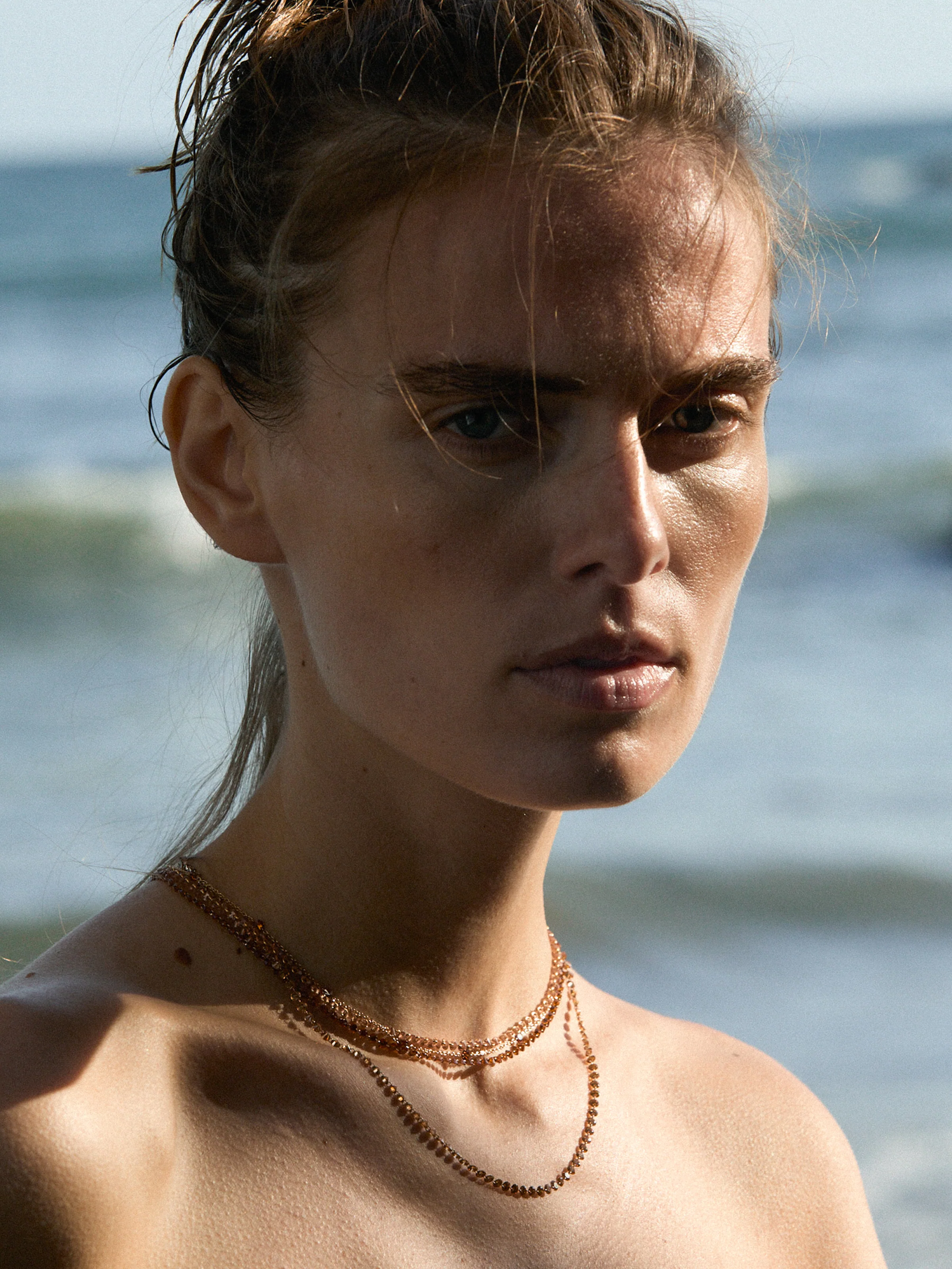 FLOATING ETERNITY NECKLACE IN 3.5MM NANO MORGANITE, 18K GOLD VERMEIL - Image 4