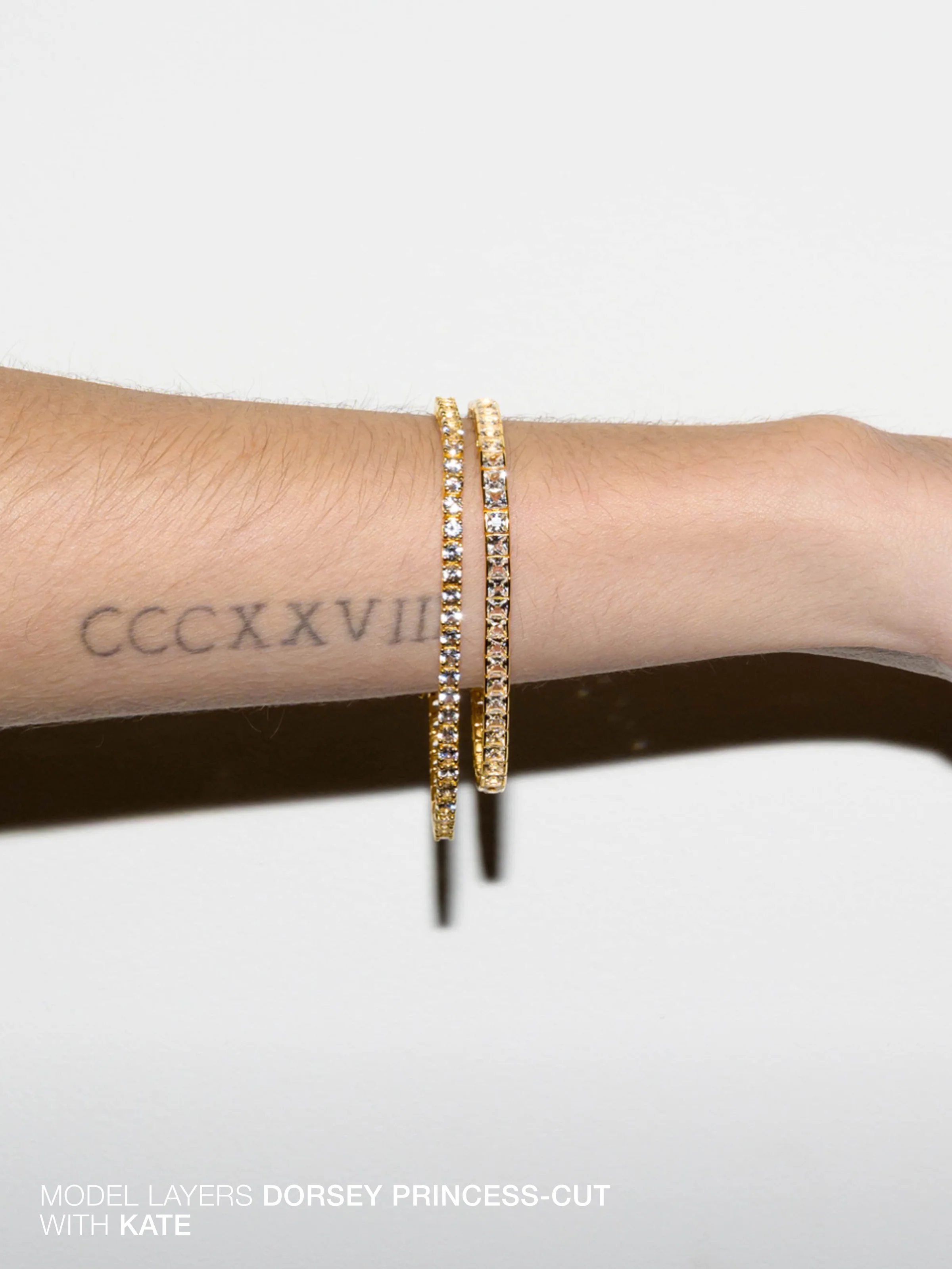 DORSEY PRINCESS-CUT RIVIÈRE BRACELET IN LAB WHITE SAPPHIRE, 18K GOLD VERMEIL - Image 3