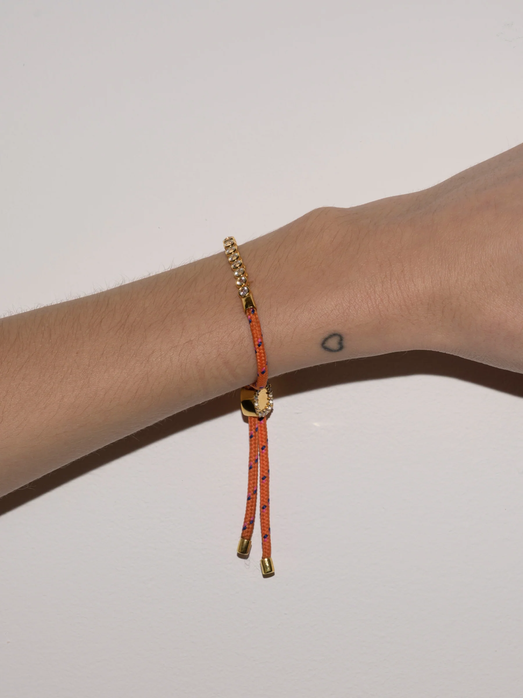JAMES BEZEL ORANGE PARACORD BRACELET, GOLD, 18K GOLD VERMEIL - Image 4