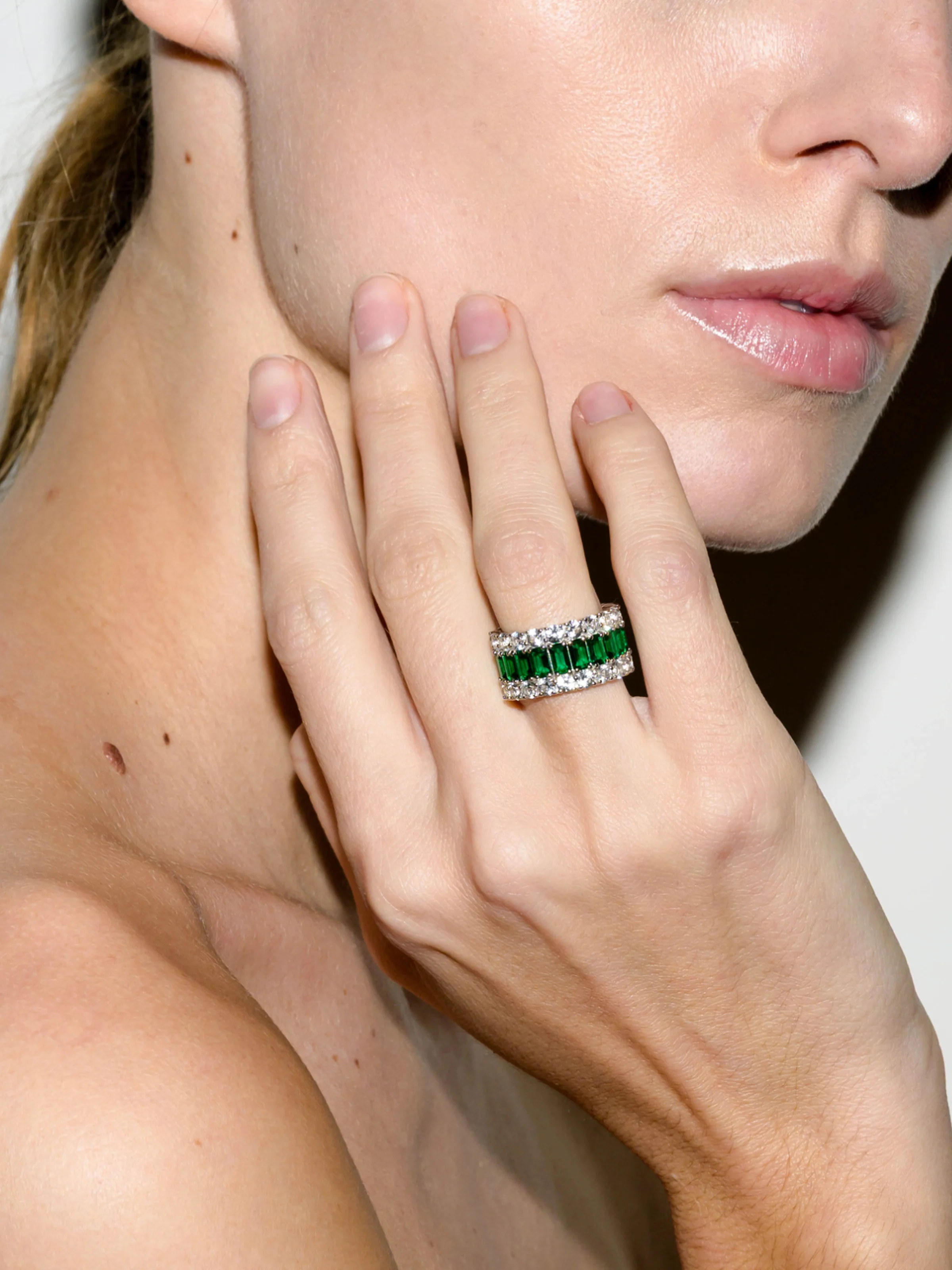 MAXIME THREE-ROW RING IN NANO EMERALD AND MOISSANITE, STERLING SILVER - Image 3
