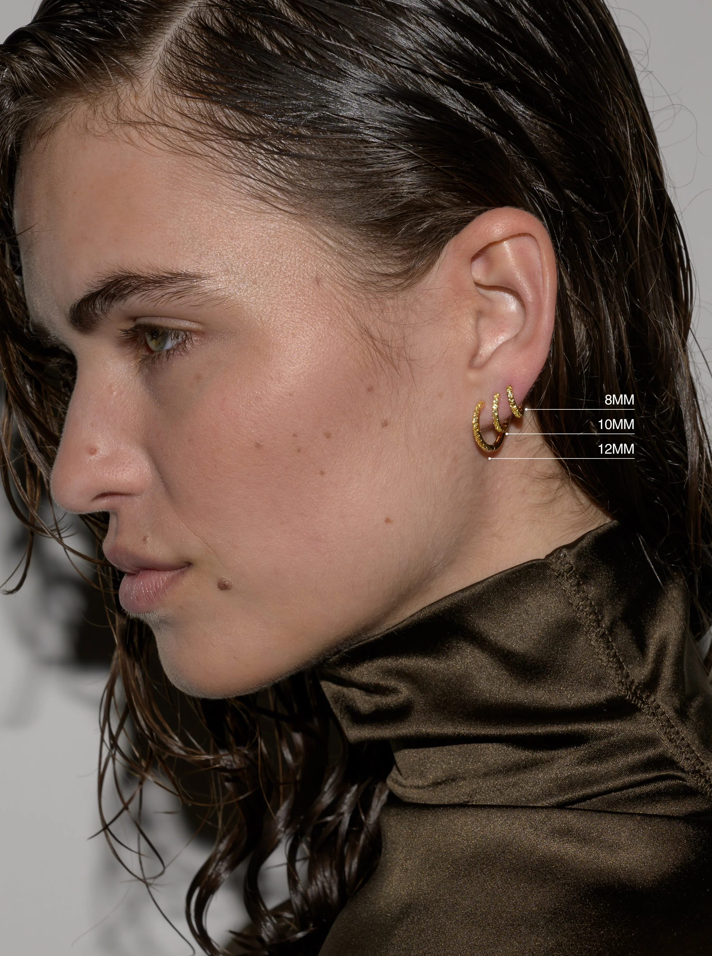 PAVÉ HUGGIE EARRING IN LAB YELLOW SAPPHIRE, 18K GOLD VERMEIL - Image 3