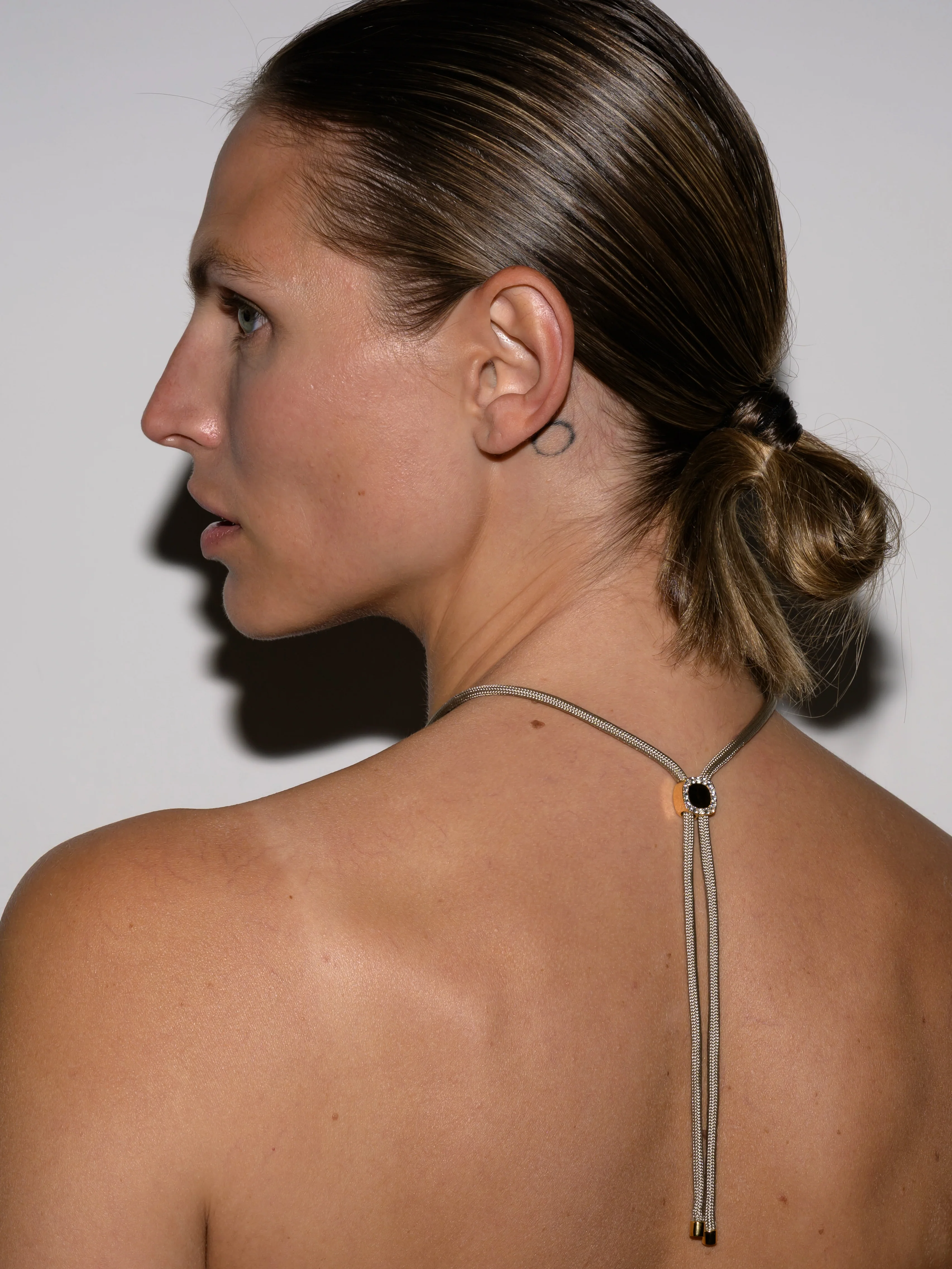 YVES SABLE PARACORD NECKLACE IN LAB WHITE SAPPHIRE, 18K GOLD VERMEIL - Image 6